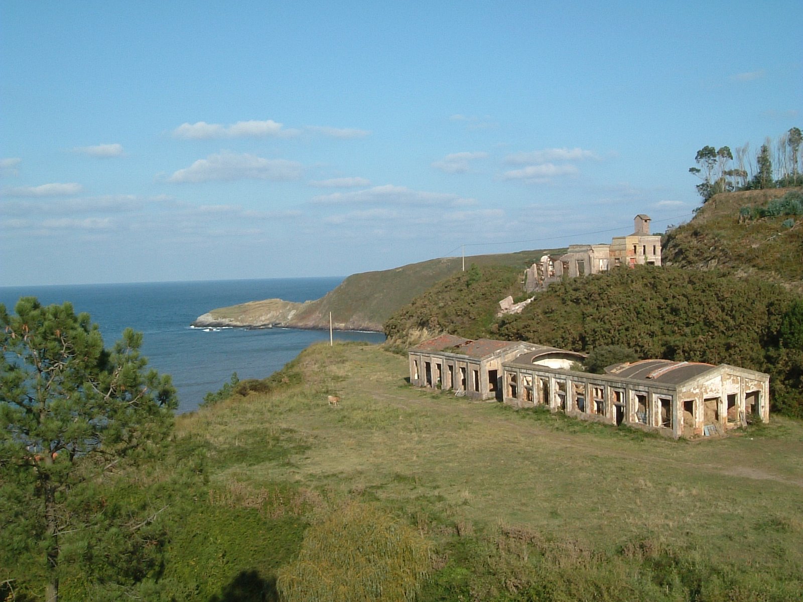 [antigua+mina+de+llumeres.JPG]
