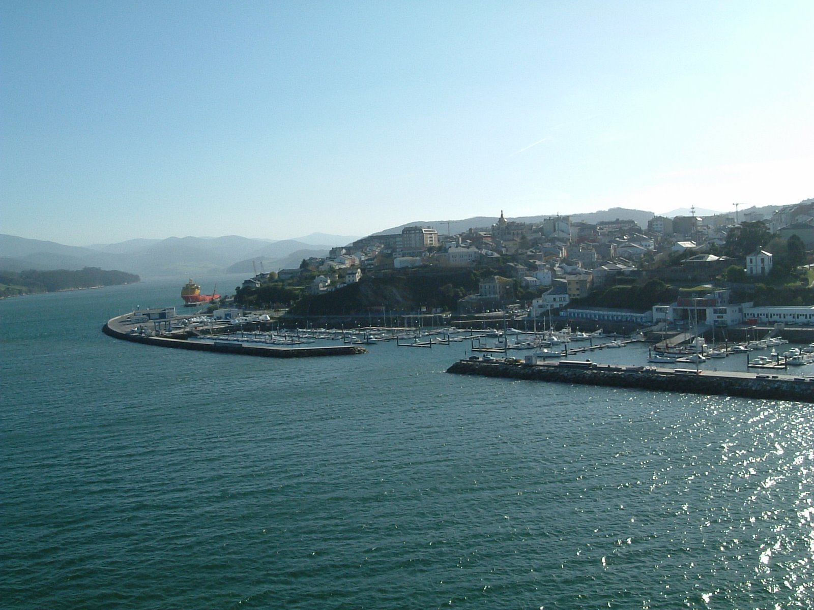 [muelle+deportivo+de+ribadeo1.JPG]