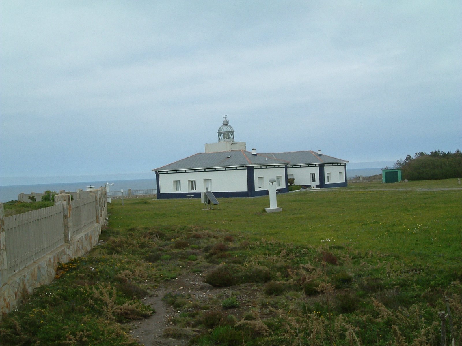 [faro+del+cabo+busto-2.JPG]