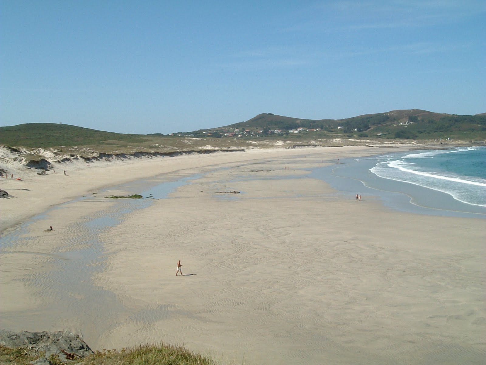 [la+playa+de+santa+comba.JPG]