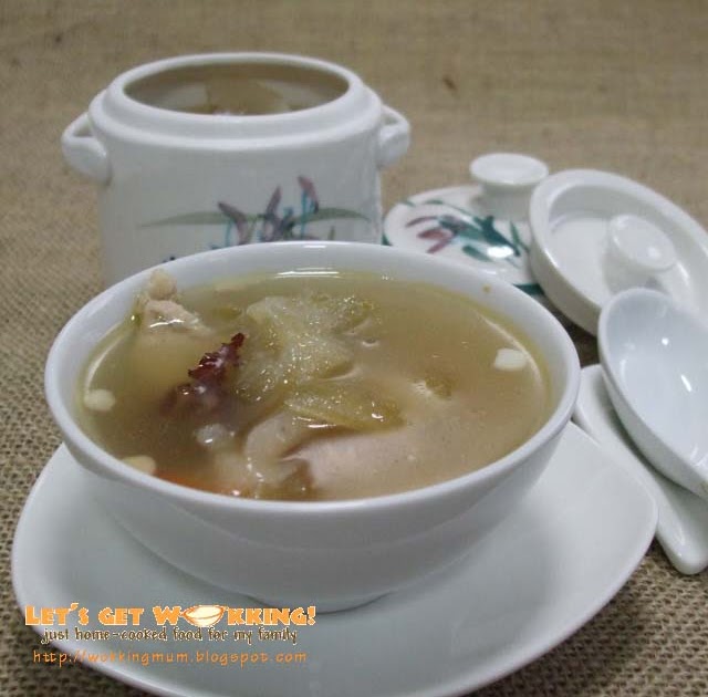 Let's get Wokking! Chicken Soup with Chinese Yam & Almond 淮山南杏顿鸡汤