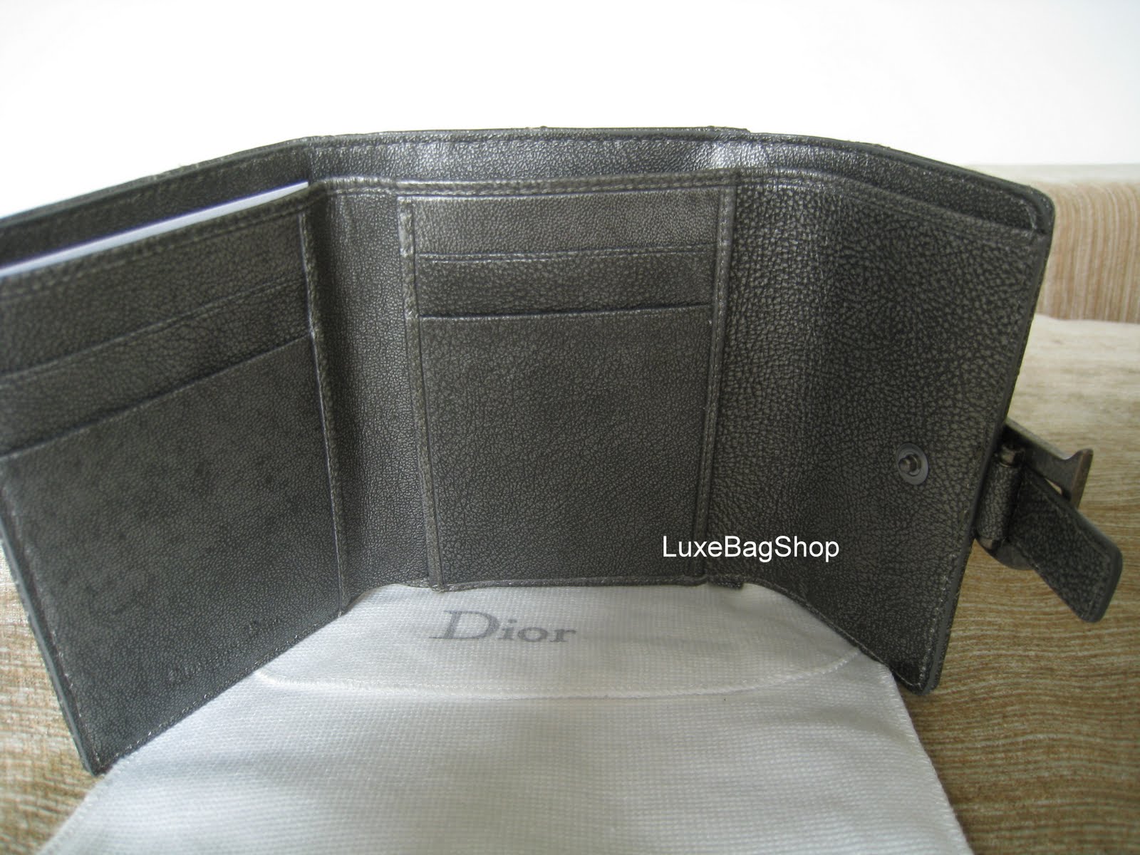 dior wallet