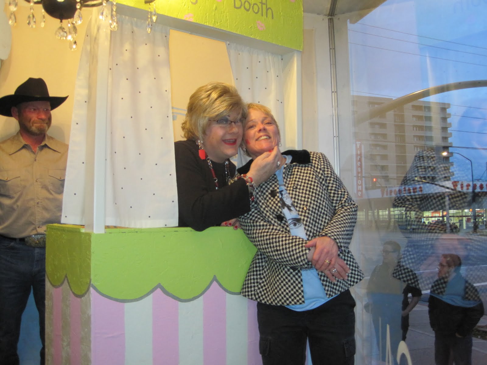 [sister+smacker.JPG]