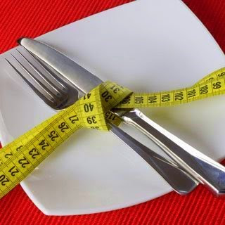http://4.bp.blogspot.com/_MJanY3ncq3k/TTYzjvqyRII/AAAAAAAAAwU/nnGiEHE6a_8/s320/dieta.jpg