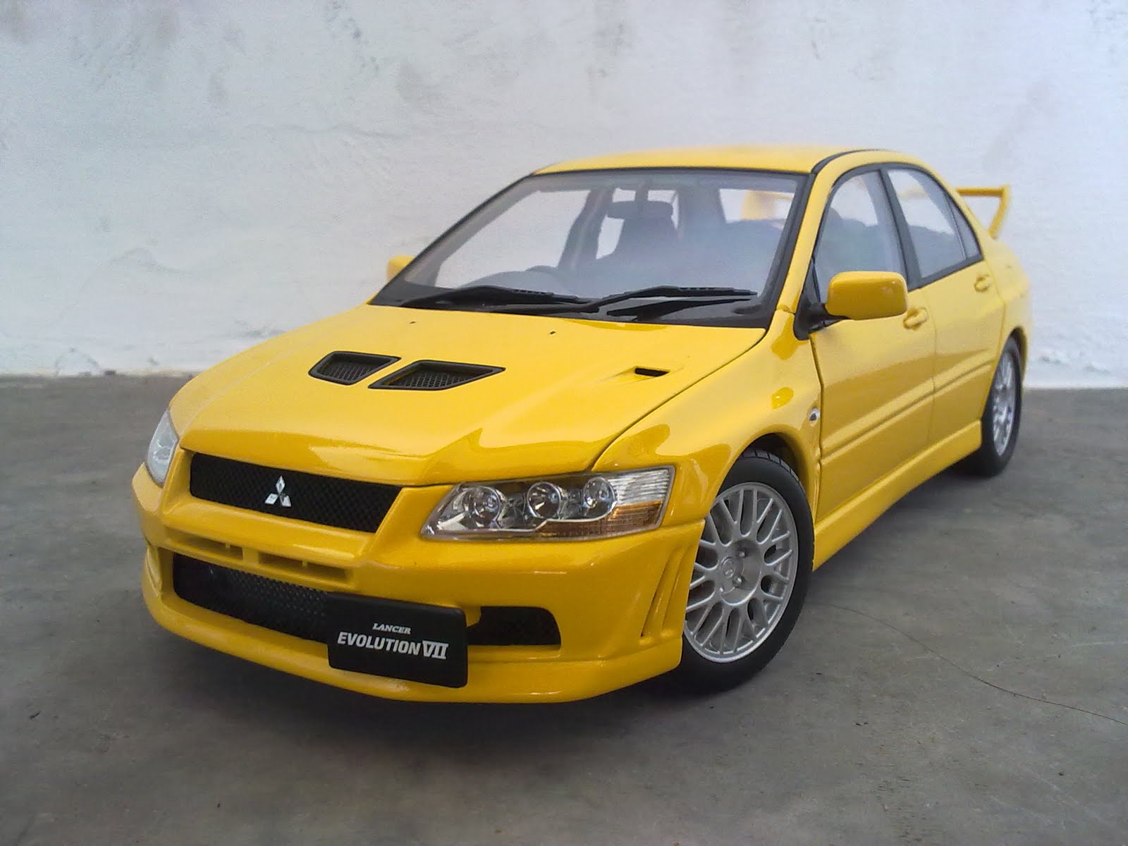 Mitsubishi EVO VII project | DiecastXchange Forum