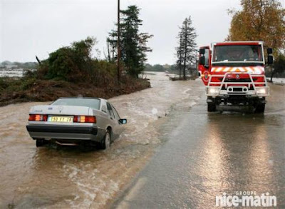 Photos - Protection civile - Page 5 INONDATION+%28Small%29