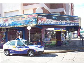 Se desnaturalizaron más de mil alfajores en Mar de Ajó 2 alfajores+1