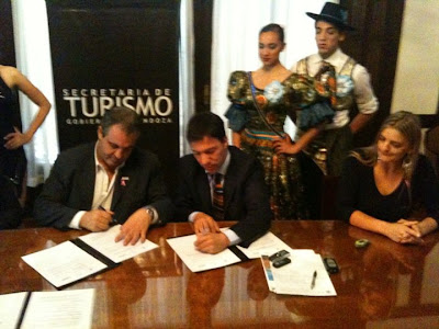 Impresiones de la Gira Turística Promocional del 3º Work Shop por el interior 2 69404 448544319037 563674037 5018696 4871592 n