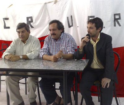 UCR - CARLOS FERNANDEZ EN LAS TONINAS HOY JUEVES A LAS 20:30 HS. 2 archivo1 13075