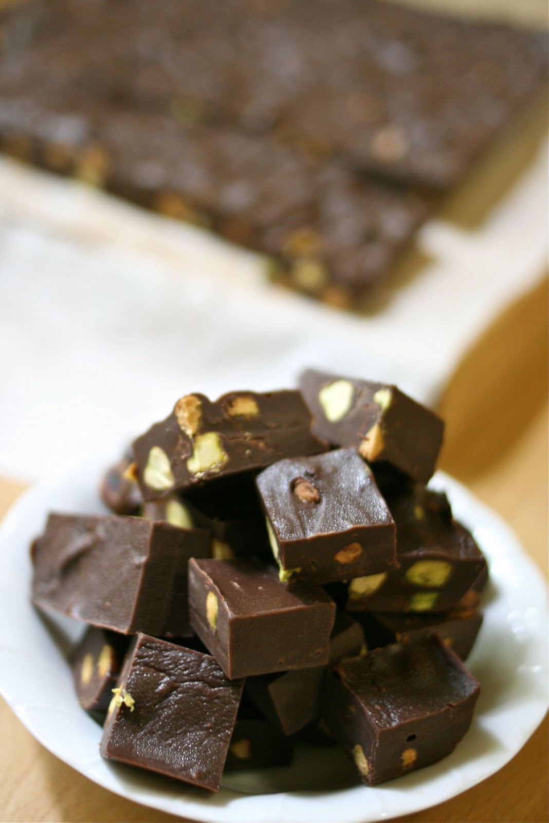 What's for dinner Mum? Chocolate Pistachio Fudge