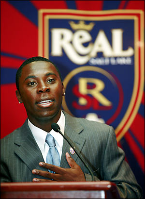 Freddy Adu 14
