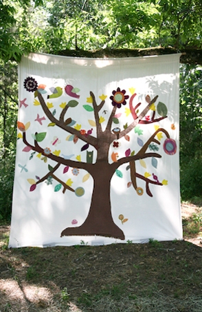 DIY fabric tree backdrop AMAZING DIY fabric tree backdrop AMAZING
