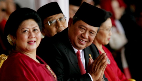 http://4.bp.blogspot.com/_MXCMI5Wkfx0/TSciPYExvwI/AAAAAAAAAEc/L9gemYkLsFI/s1600/sby-ani.jpg