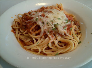 Linguine alla Bolognese Linguine alla Bolognese