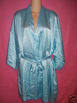 [robe.jpg]