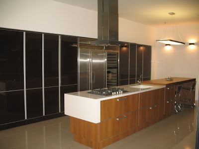 Family First S Confections Signature Kitchen Showroom Ara Damansara I Was Kinda Surprised To Find A Pretty Comprehensive Collection Of Kitchen Ideas Available There Course Having Makes All The Difference And