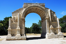 SAINT-REMY-DE-PROVENCE