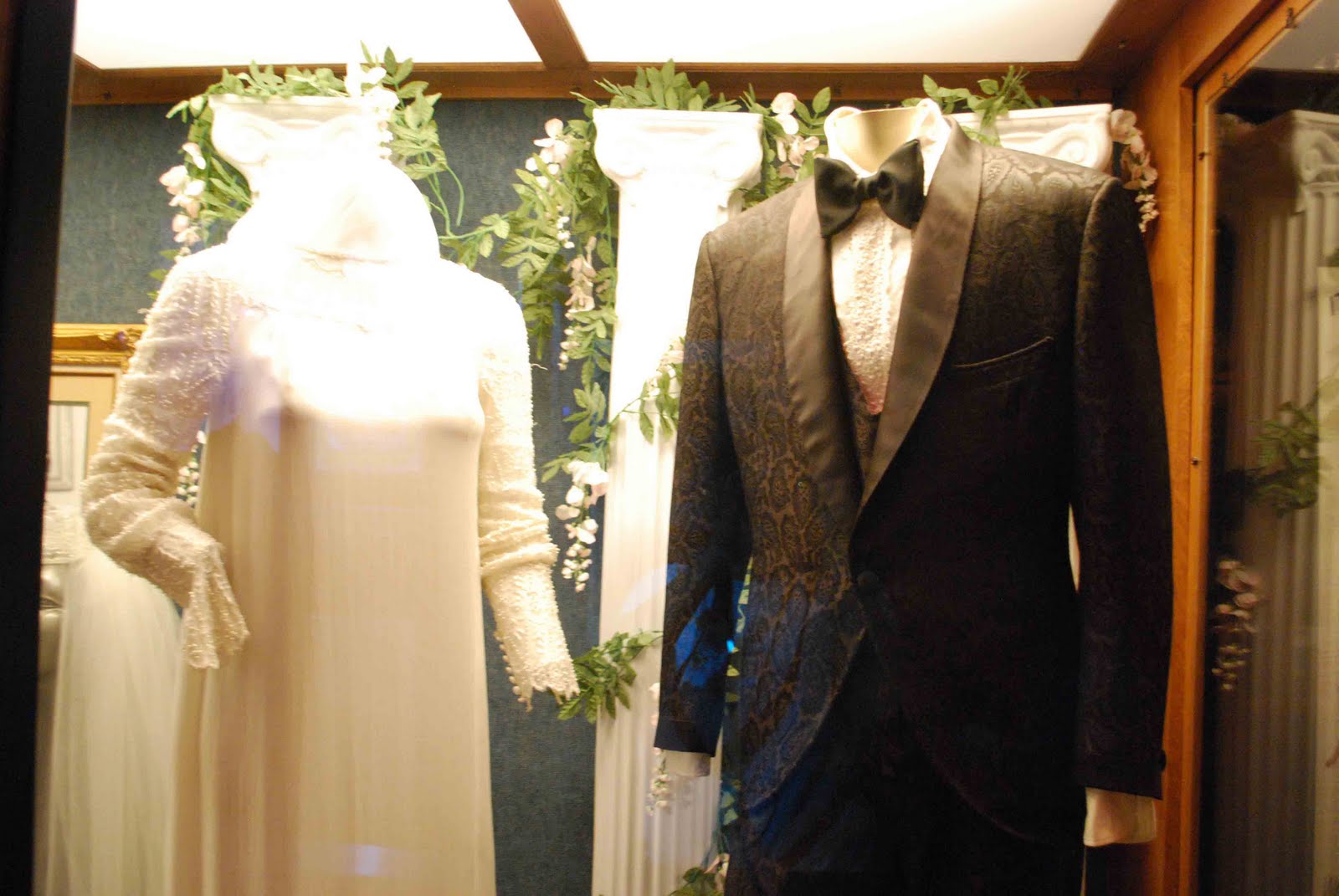 Pat And Ken S Great Adventure Wedding Outfits Of Elvis Wedding Outfits Of Elvis And Priscilla Presley