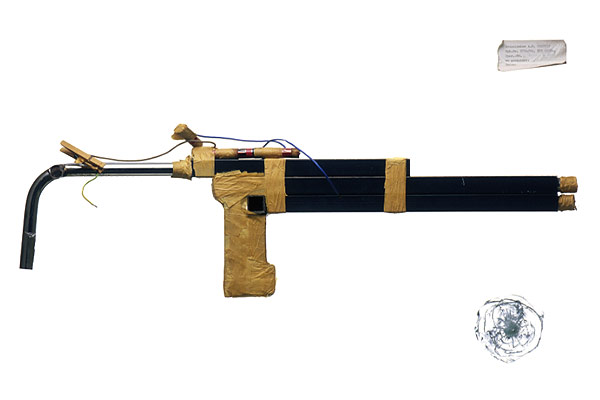 [flucht_gewehr.jpg]