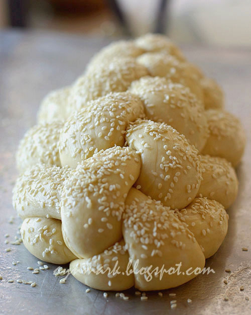 [Challah.jpg]