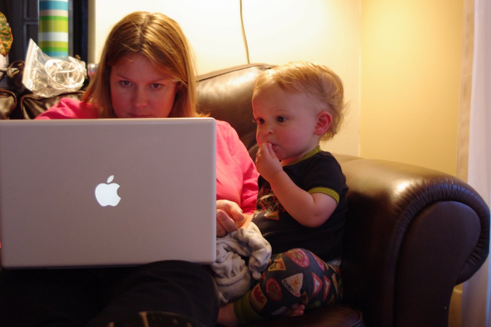 [Helping+Mom+Blog.JPG]