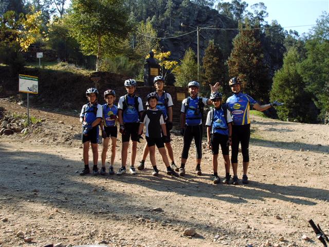 [Valongo+28-9-08+(6)+(Small).JPG]