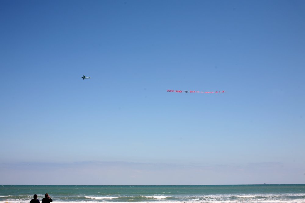 [FloridaBeachPlane_1000.jpg]