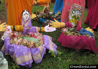 goddess gauri donning sari and jewellery