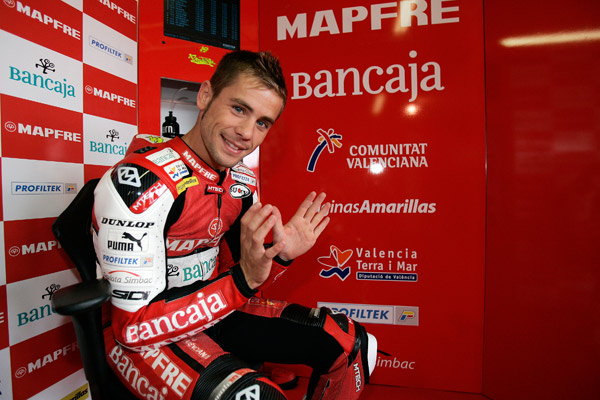 [alvaro-friday-donington.jpg]