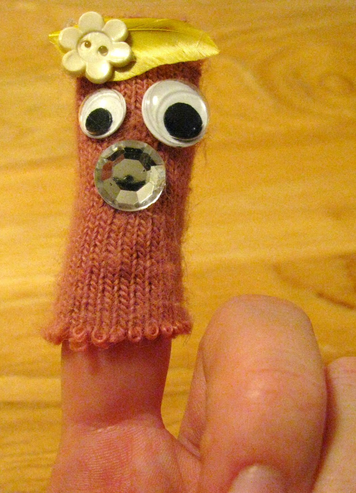 hand puppet with eyes