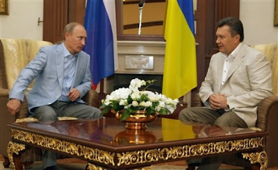 Ukraine to sign economic tie-ins with Russia