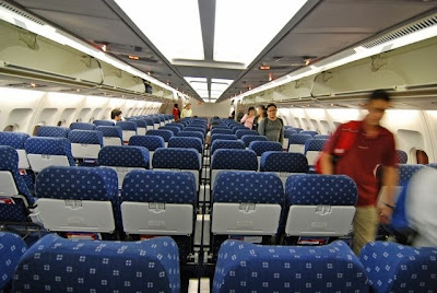 Airplane Pics Airasia Airbus A330 300 Cabin Interior Pictures