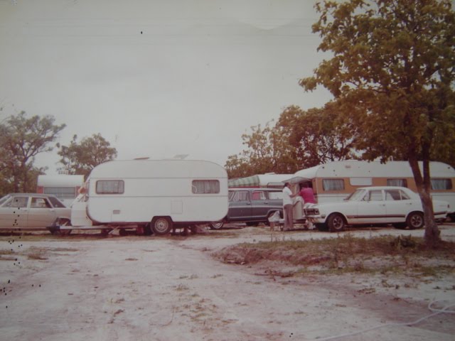 Fotos de época, só foto antiga de opalas - Página 11 Foto+camping+SP+1973