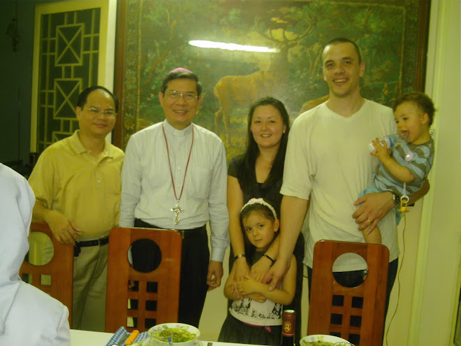 Merci pour ce dîner, Monseigneur Giuse Dang Duc Ngan