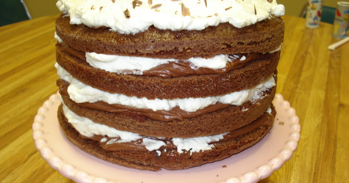 Rozlynn Bakes: The Nelson (my maiden name) Birthday Cake