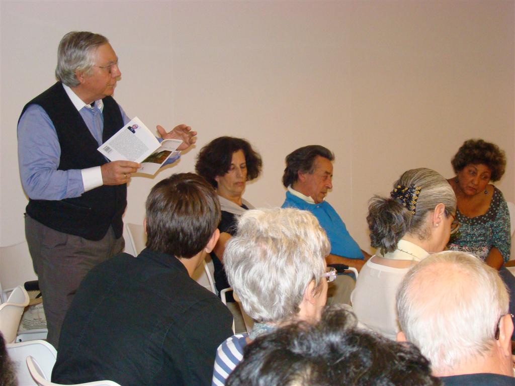 [2009-09-17+044+(Large).jpg]