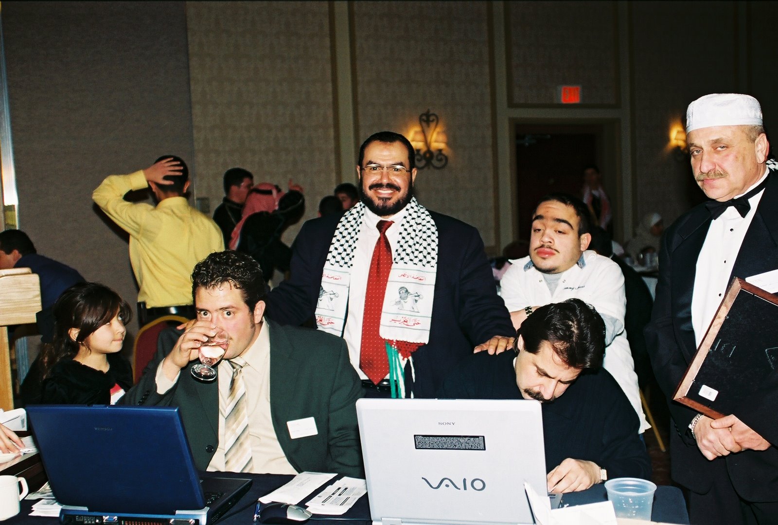 [sultan+at+first+noor+fest.jpg]