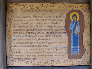 l'invito a non disturbare l'eremo
