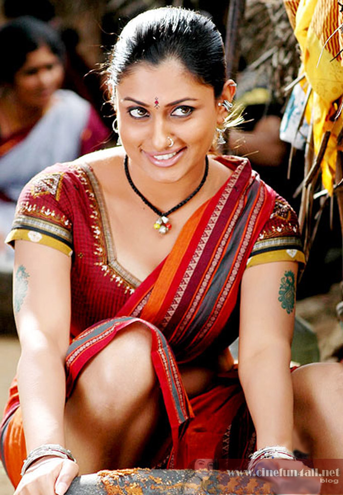 Hot Film Actress Gallery: Malavika Hot Boob Show In Red Saree Blouse
