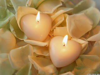 Romantic Heart Candles Wallpaper