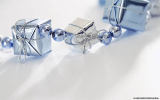 Stylish Christmas Gifts Desktop Wallpapers