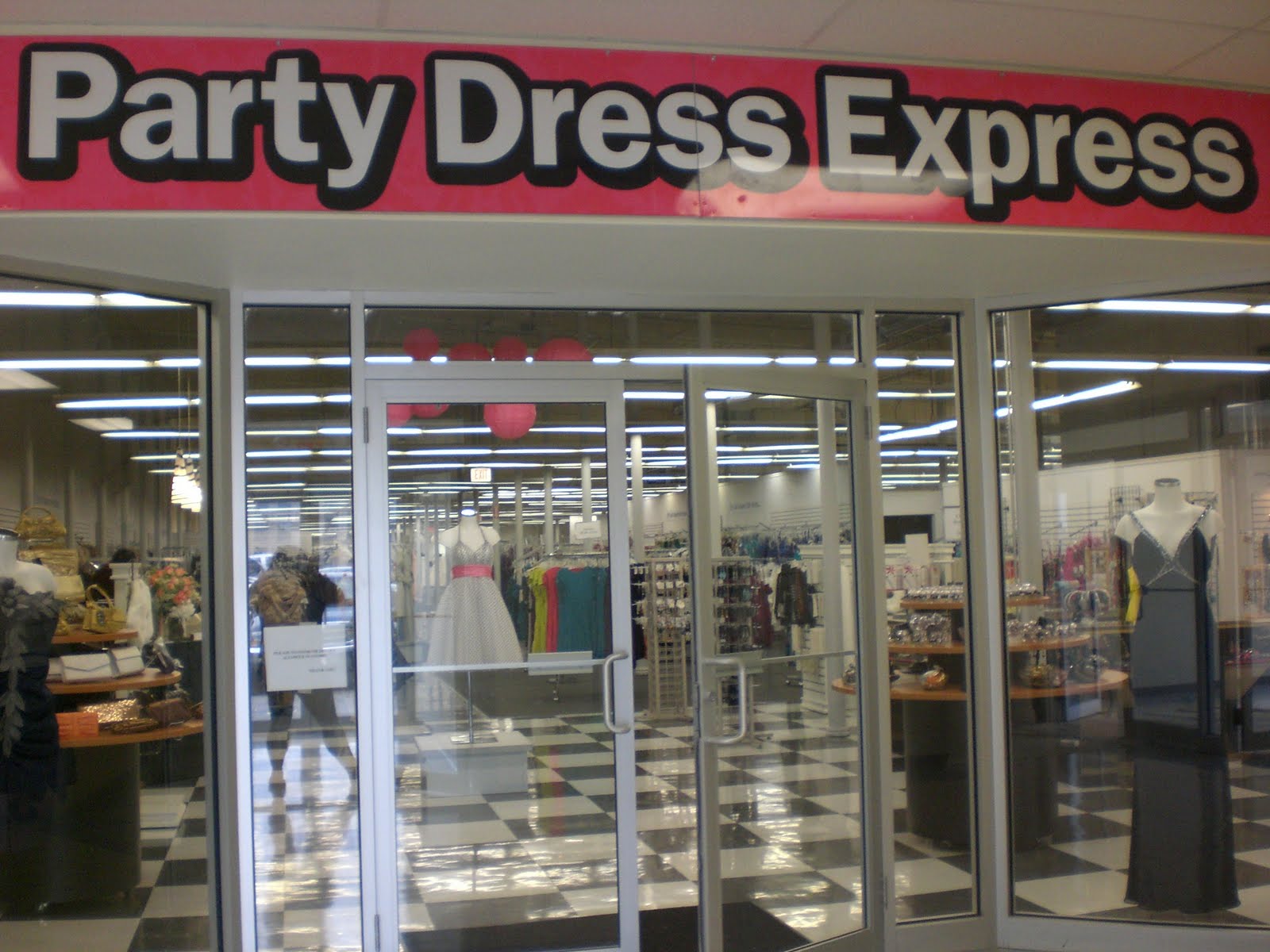 Party Dress Express * NOW OPEN