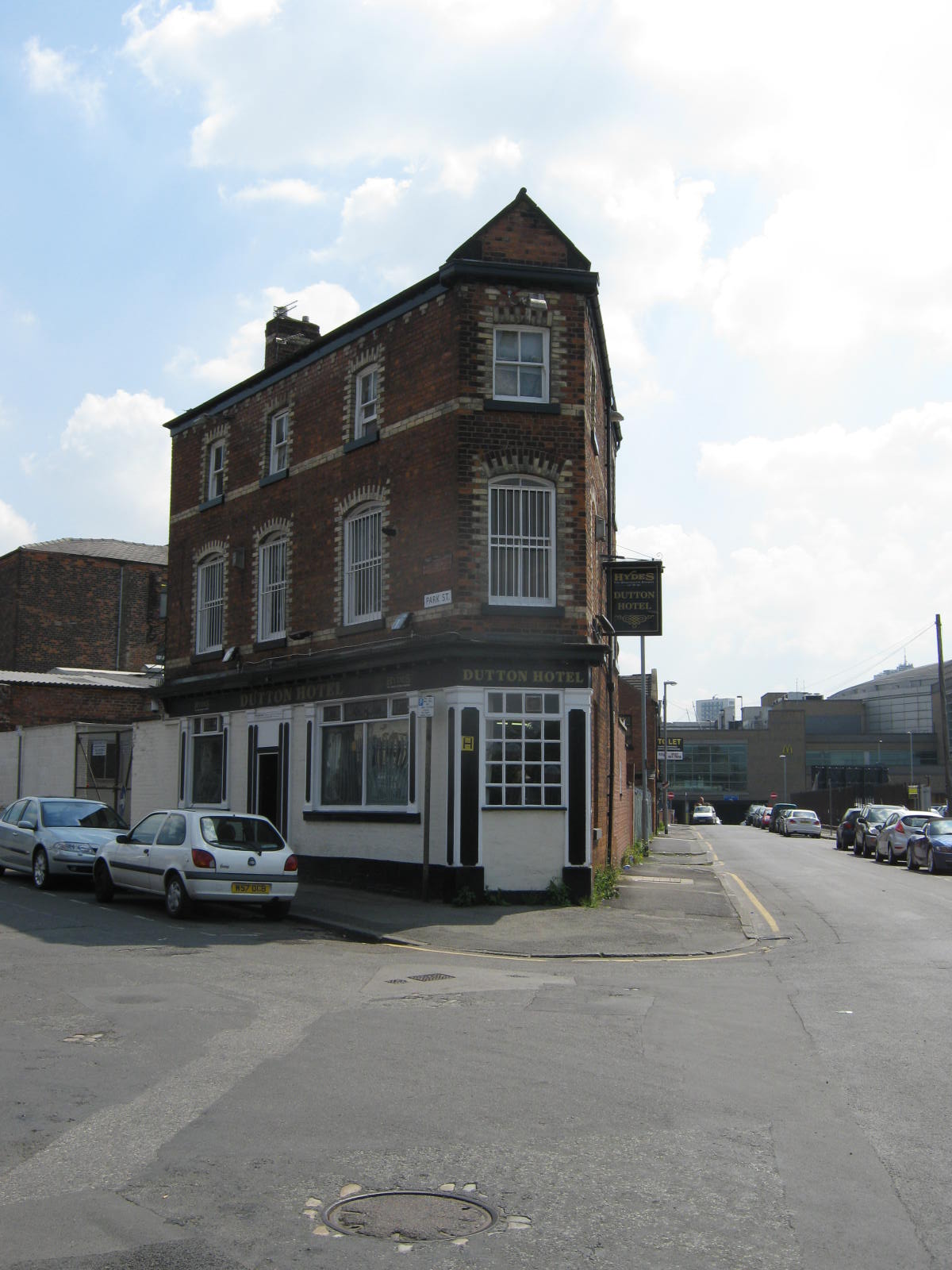 Pubs of Manchester 078. Dutton Hotel, Park Street