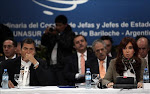 El Presidente de Ecuador, Rafael Correa y la Presidente de Argentina Cristina Kichner