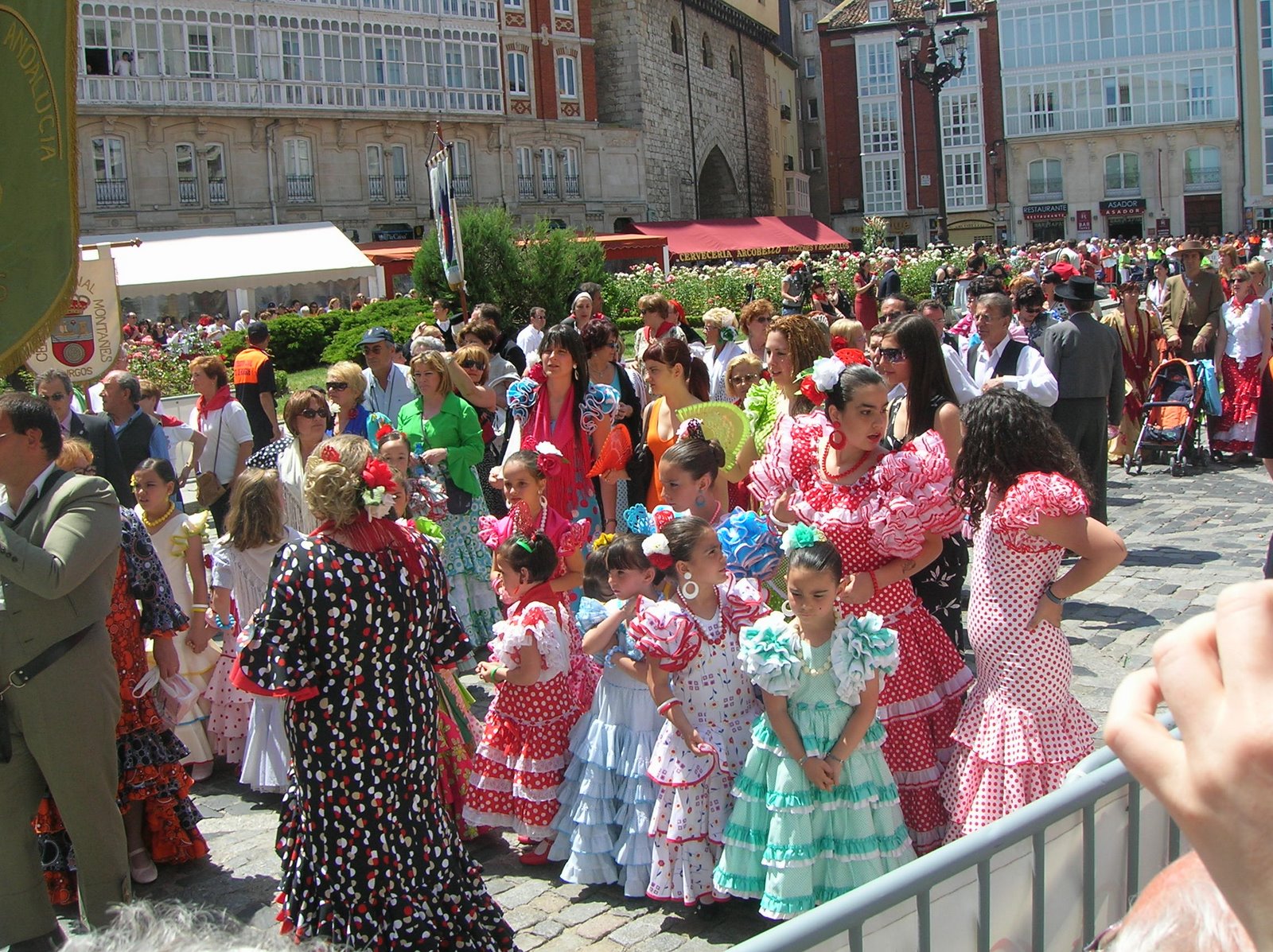 [DSCN4119.JPG]