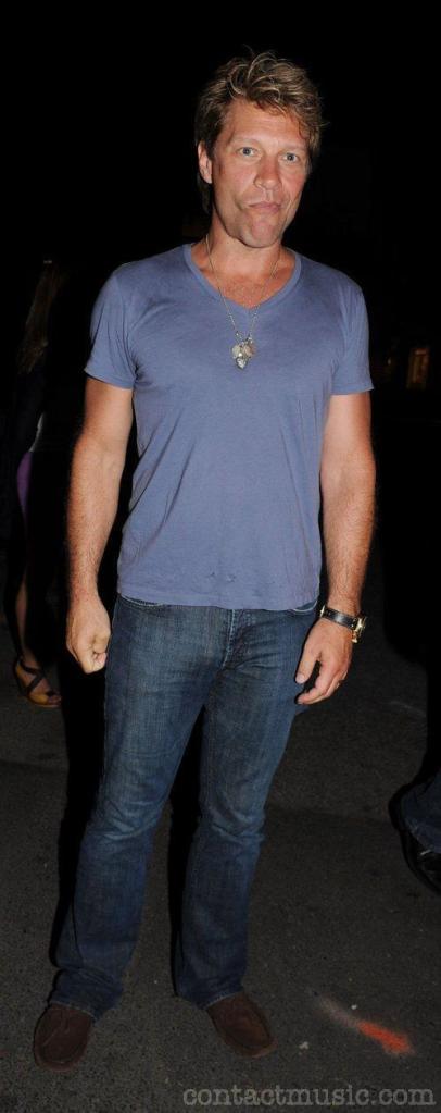 [jonbonjovi2542463l.jpg]