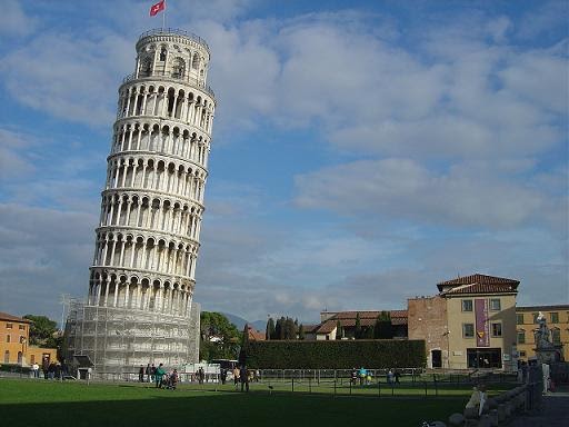 italy leaning tower of pizza actual