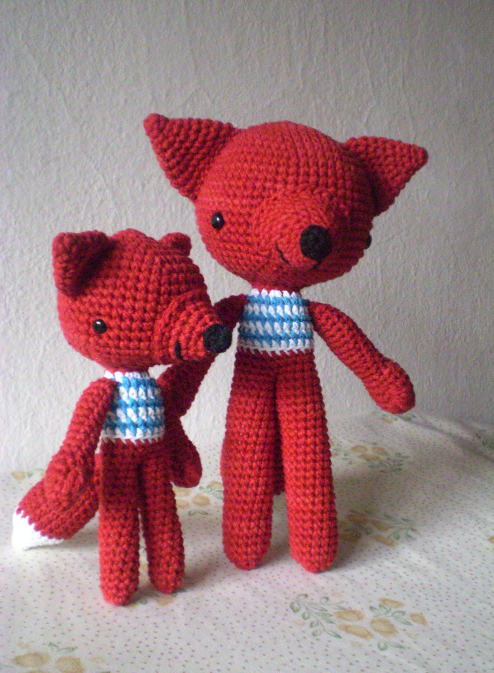 pica-pau: big amigurumi, small amigurumi