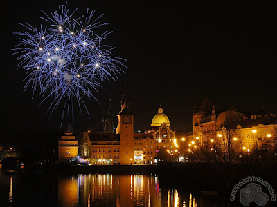 Artificii Revelion Praga - Kafka muzeu - Vltava - Podul lui Carol