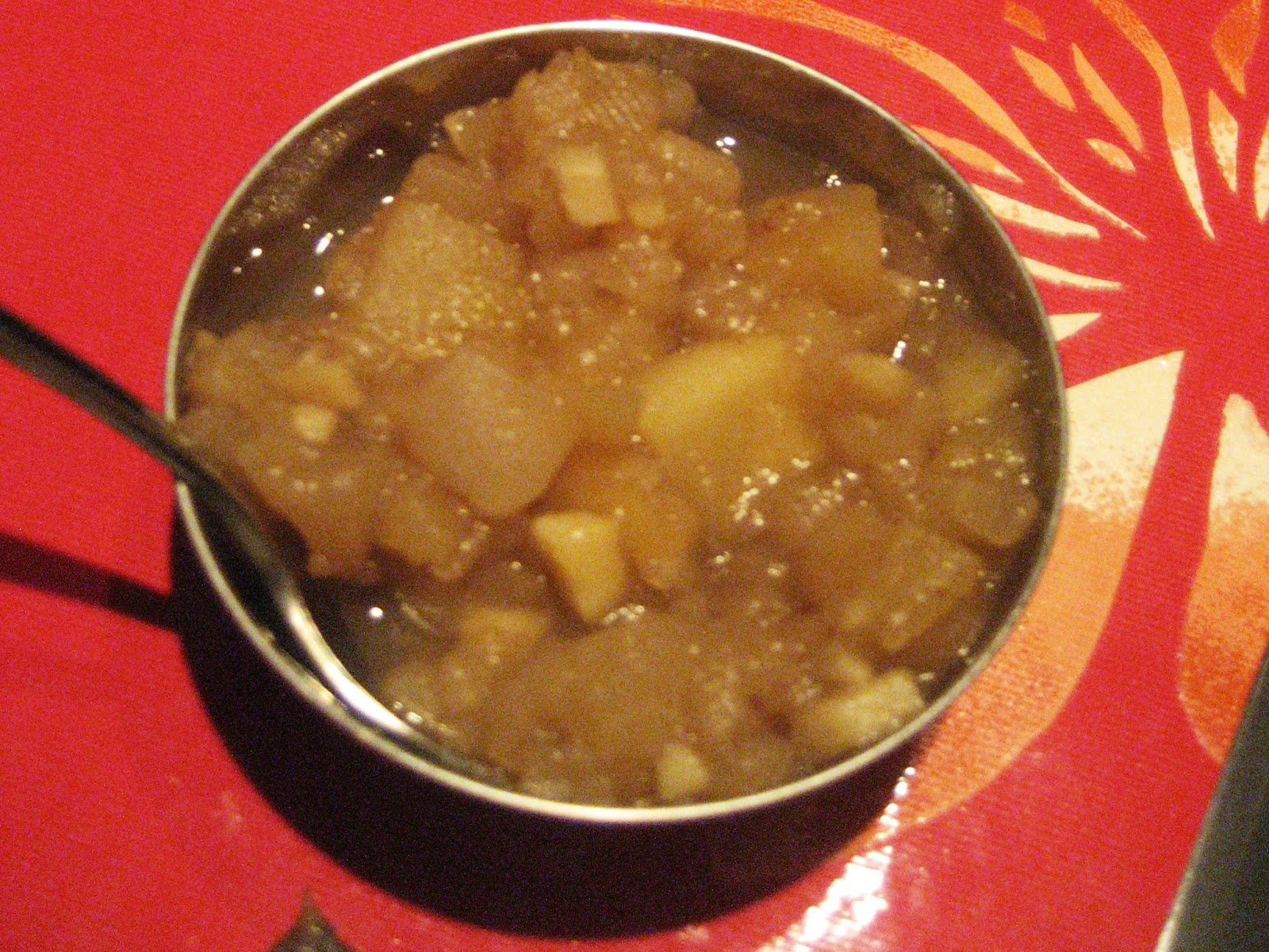 Ginger Applesauce Eatomaniac )